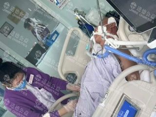 26031  吴*智患重症肺炎ICU紧急求助